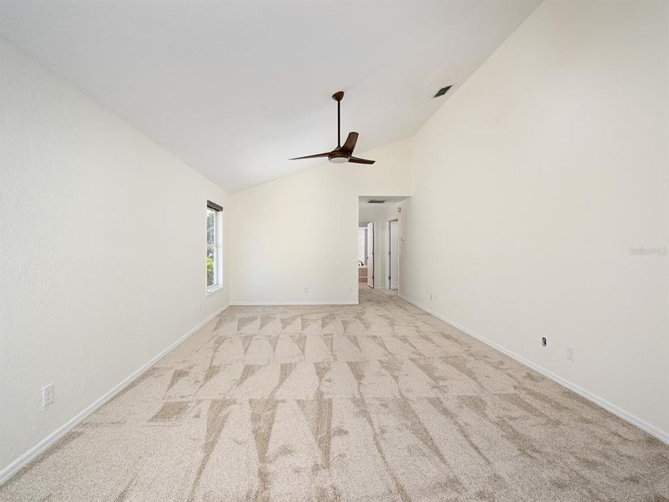 For Sale: $1,800,000 (4 beds, 3 baths, 3000 Square Feet)