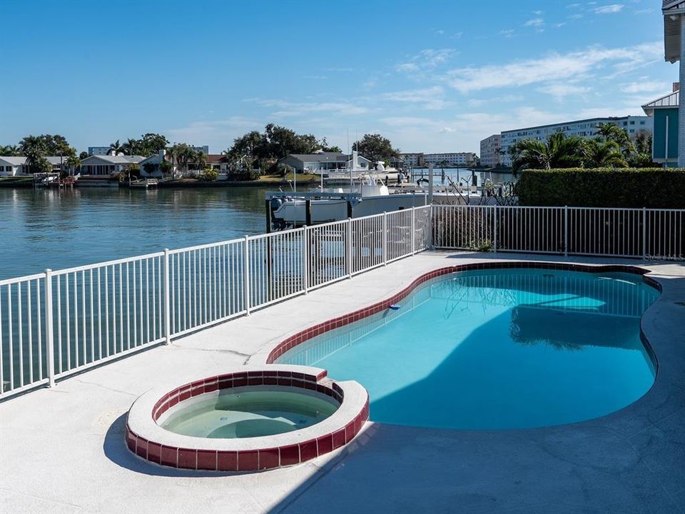 For Sale: $1,800,000 (4 beds, 3 baths, 3000 Square Feet)