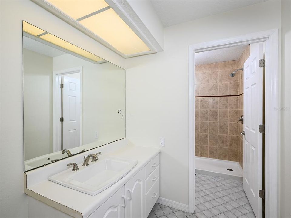 For Sale: $1,800,000 (4 beds, 3 baths, 3000 Square Feet)