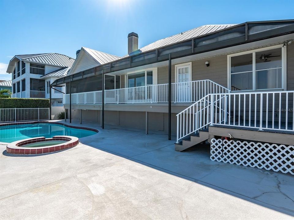 For Sale: $1,800,000 (4 beds, 3 baths, 3000 Square Feet)