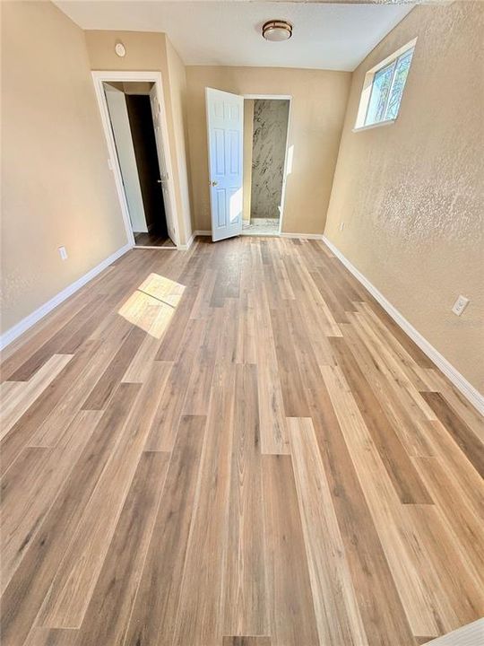 На продажу: $240,000 (3 спален, 2 ванн, 1176 Квадратных фут)