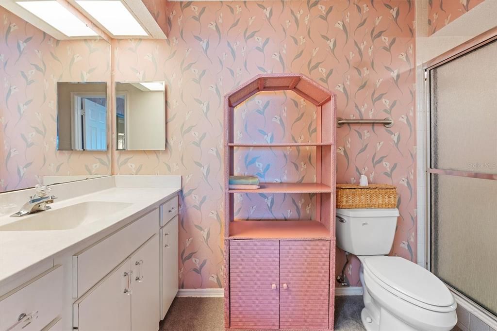 For Sale: $349,900 (2 beds, 2 baths, 1134 Square Feet)