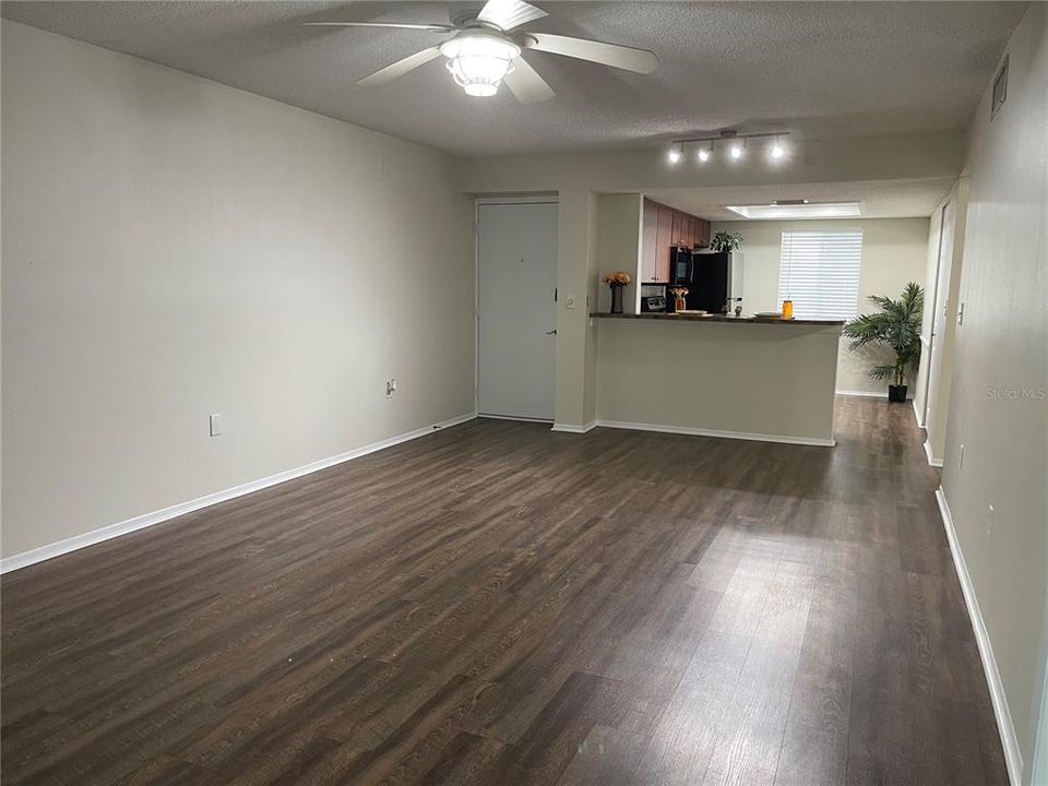 For Rent: $1,890 (2 beds, 2 baths, 1054 Square Feet)