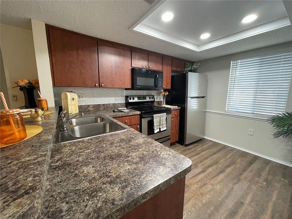 For Rent: $1,890 (2 beds, 2 baths, 1054 Square Feet)