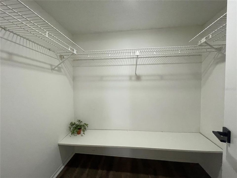 For Rent: $1,890 (2 beds, 2 baths, 1054 Square Feet)