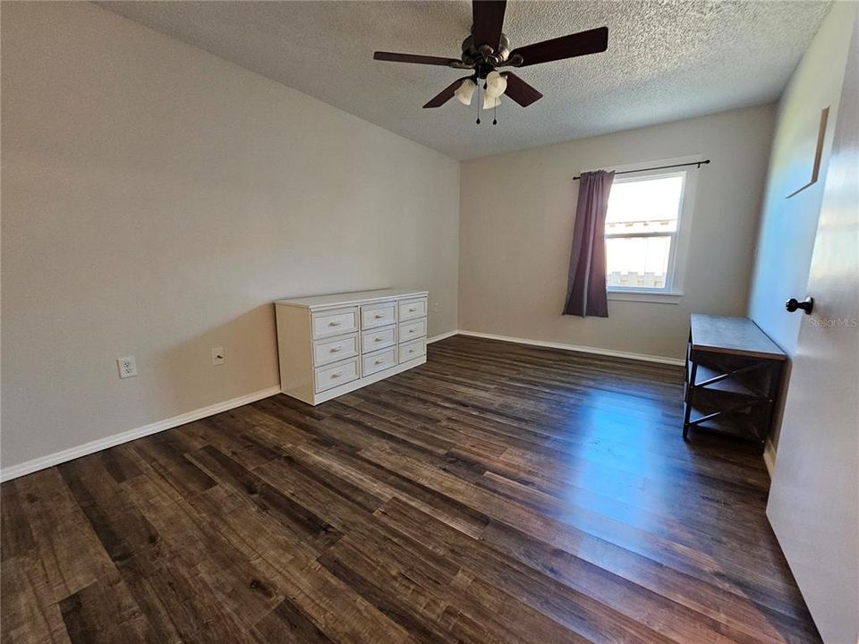 For Rent: $1,650 (2 beds, 2 baths, 957 Square Feet)