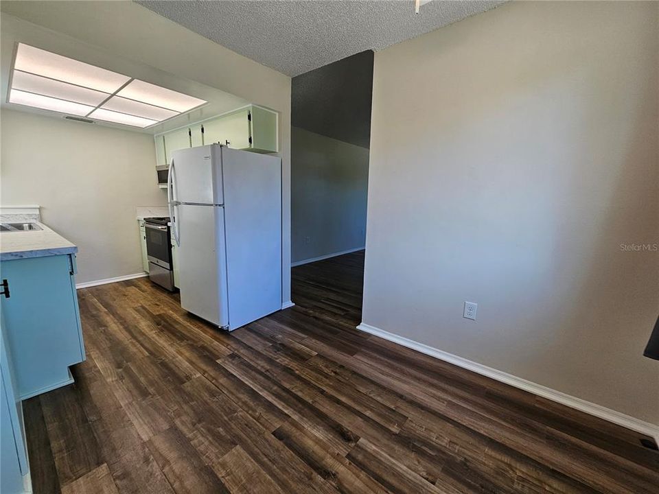 For Rent: $1,650 (2 beds, 2 baths, 957 Square Feet)