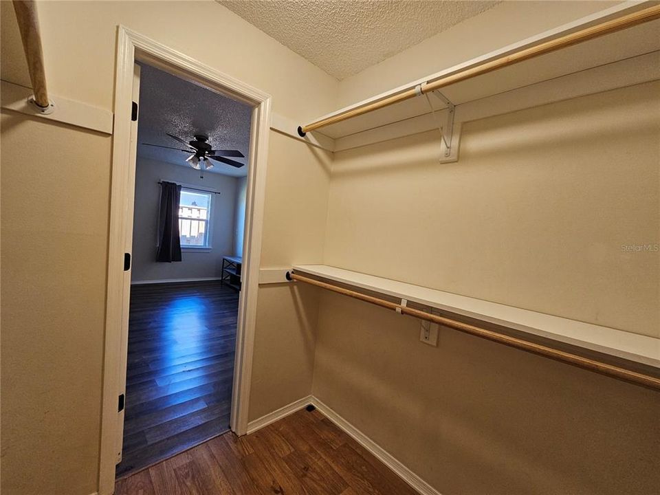 For Rent: $1,650 (2 beds, 2 baths, 957 Square Feet)