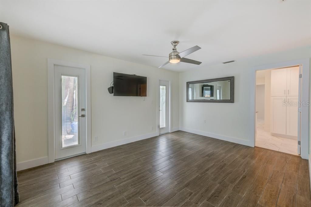 En Venta: $1,745,000 (4 camas, 2 baños, 2793 Pies cuadrados)