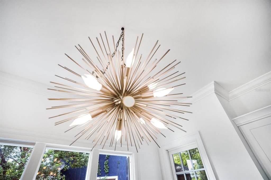 For Rent: $8,500 (4 beds, 3 baths, 2476 Square Feet)