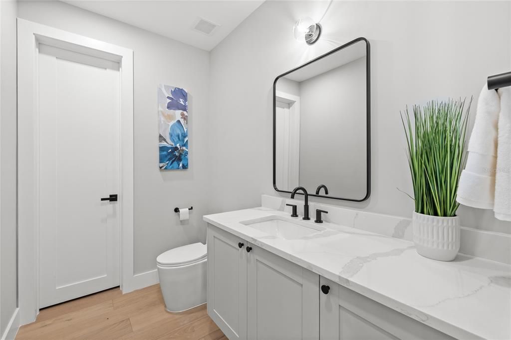 待售: $1,299,000 (5 贝兹, 4 浴室, 3238 平方英尺)