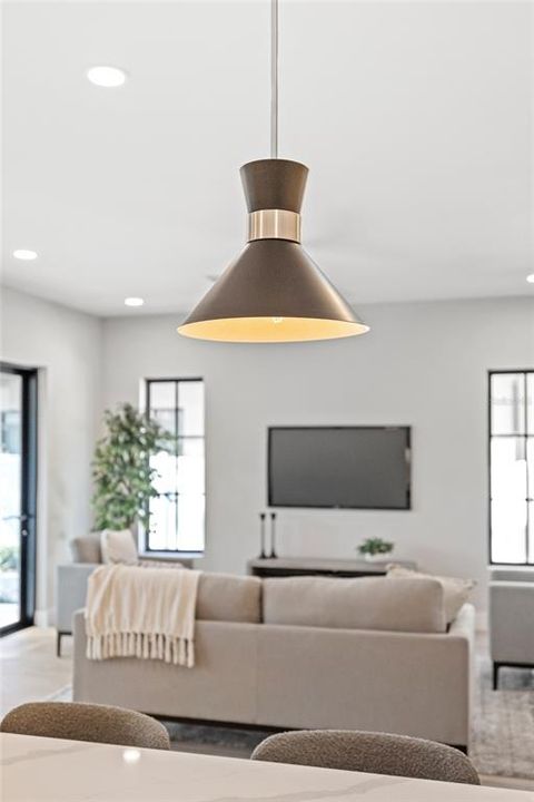 待售: $1,299,000 (5 贝兹, 4 浴室, 3238 平方英尺)