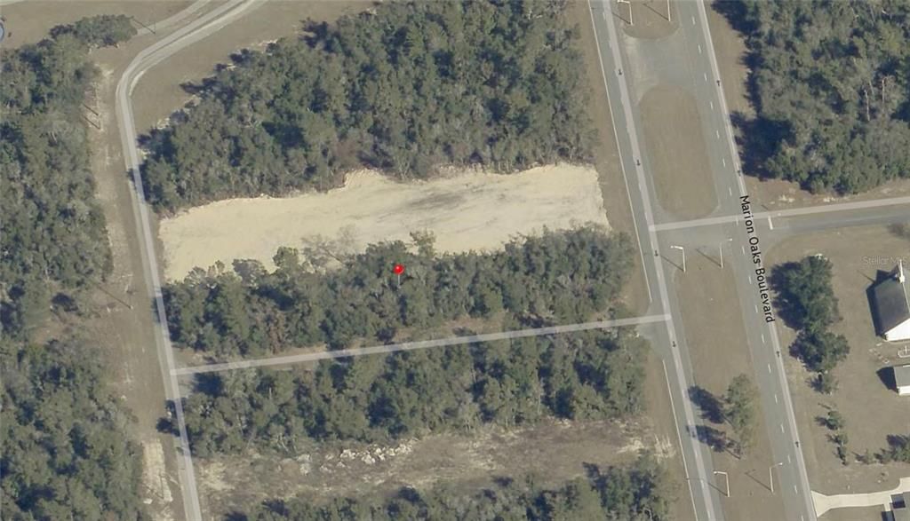 待售: $100,000 (0.72 acres)