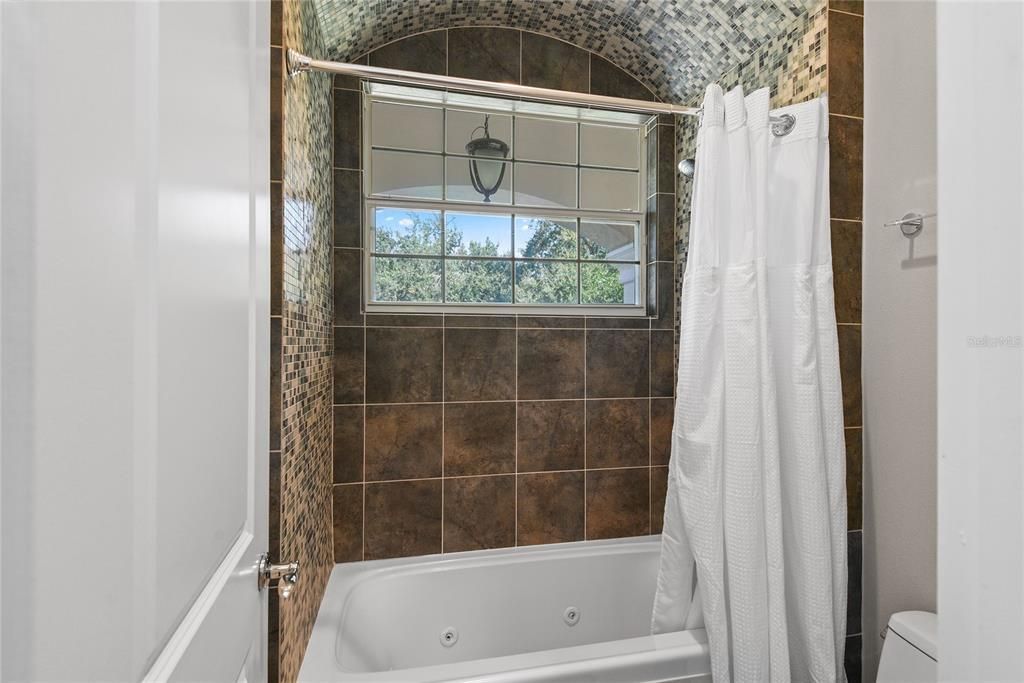 На продажу: $1,200,000 (3 спален, 2 ванн, 2550 Квадратных фут)