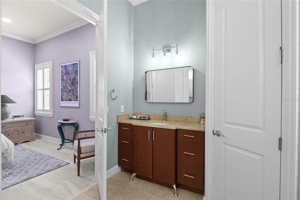 На продажу: $1,200,000 (3 спален, 2 ванн, 2550 Квадратных фут)