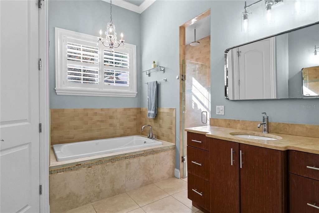 На продажу: $1,200,000 (3 спален, 2 ванн, 2550 Квадратных фут)