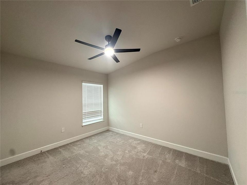 For Rent: $2,095 (3 beds, 2 baths, 1418 Square Feet)