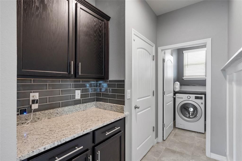 В аренду: $2,800 (3 спален, 2 ванн, 1685 Квадратных фут)