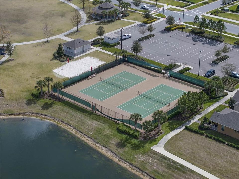 В аренду: $2,800 (3 спален, 2 ванн, 1685 Квадратных фут)