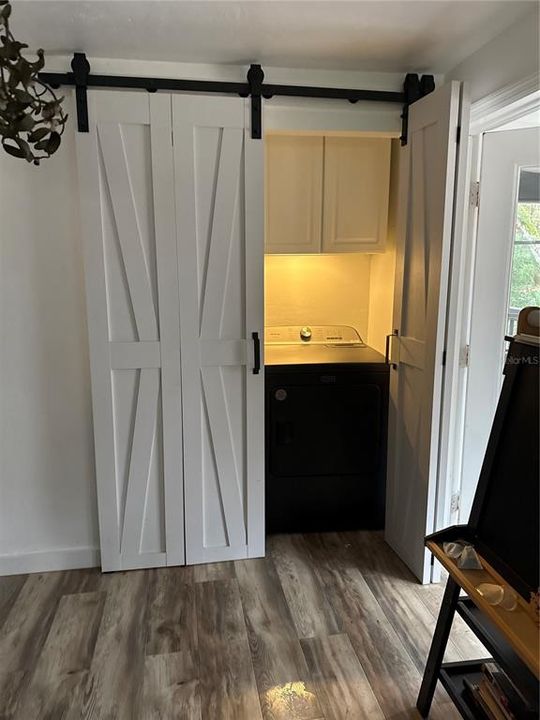 For Sale: $450,000 (3 beds, 2 baths, 1364 Square Feet)