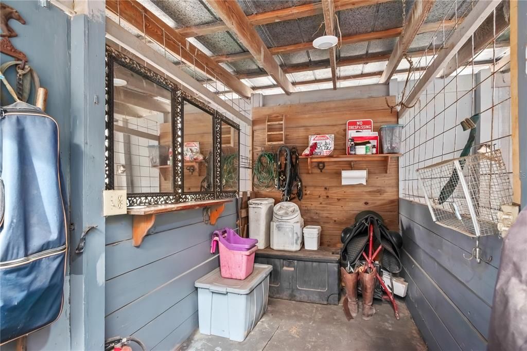 For Sale: $450,000 (3 beds, 2 baths, 1364 Square Feet)