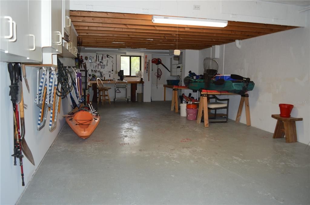 For Sale: $550,000 (2 beds, 2 baths, 1200 Square Feet)