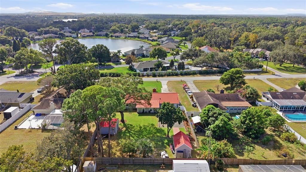 Activo con contrato: $399,000 (4 camas, 2 baños, 2082 Pies cuadrados)