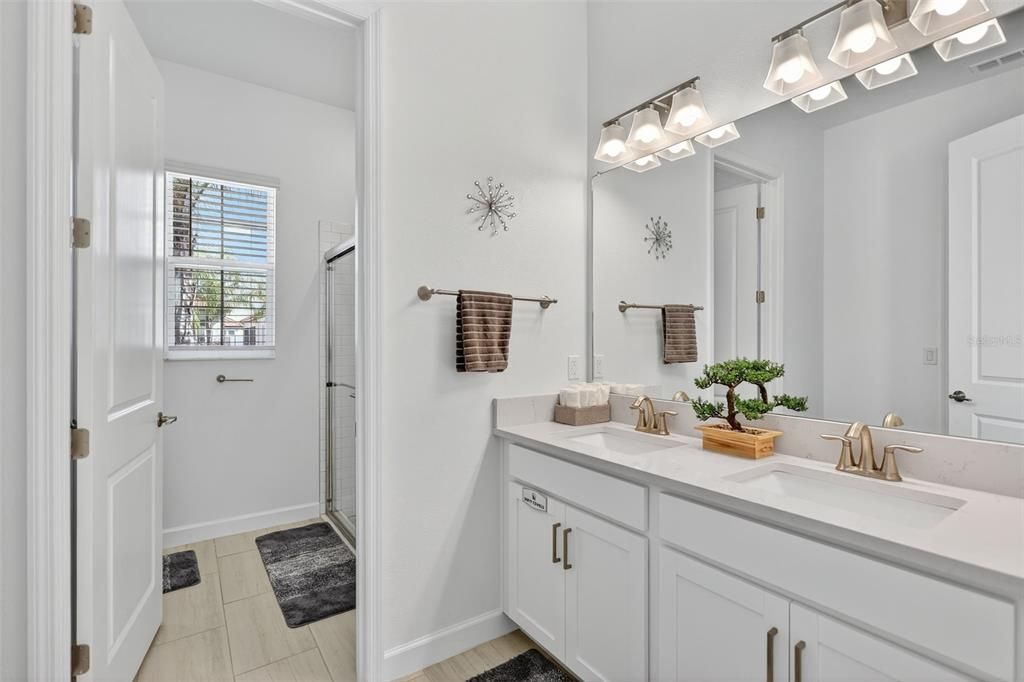 For Sale: $619,999 (4 beds, 3 baths, 2805 Square Feet)