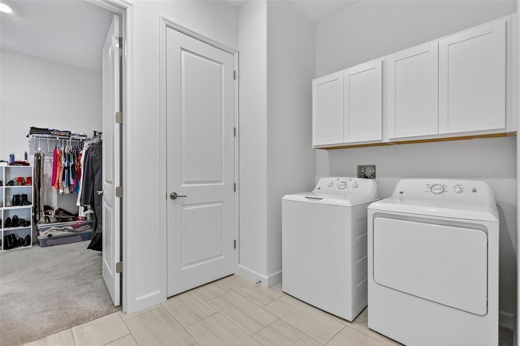 For Sale: $619,999 (4 beds, 3 baths, 2805 Square Feet)