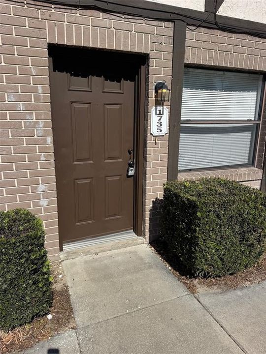 出租: $1,249 (2 贝兹, 1 浴室, 1020 平方英尺)