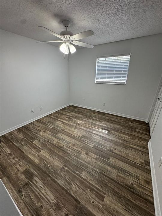 出租: $1,249 (2 贝兹, 1 浴室, 1020 平方英尺)