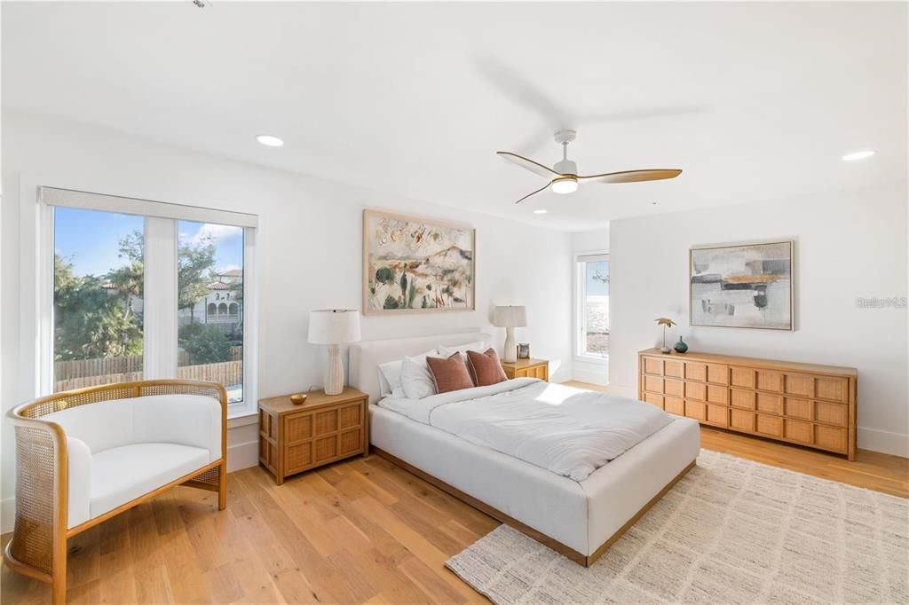 待售: $14,990,000 (6 贝兹, 5 浴室, 6468 平方英尺)