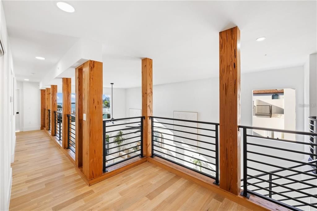 待售: $14,990,000 (6 贝兹, 5 浴室, 6468 平方英尺)