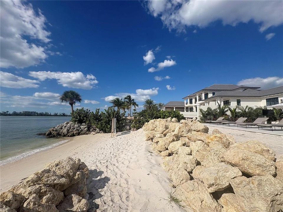 待售: $14,990,000 (6 贝兹, 5 浴室, 6468 平方英尺)