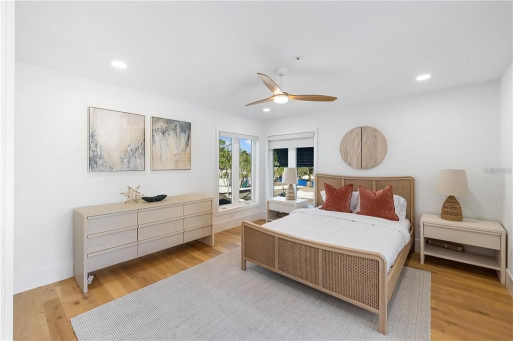 待售: $14,990,000 (6 贝兹, 5 浴室, 6468 平方英尺)