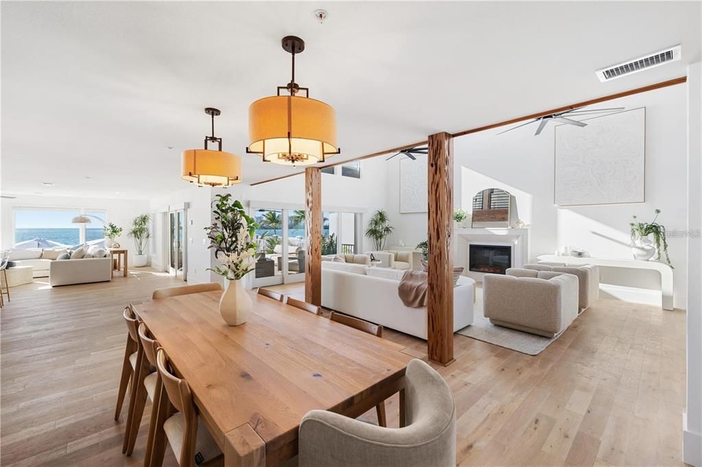 待售: $14,990,000 (6 贝兹, 5 浴室, 6468 平方英尺)