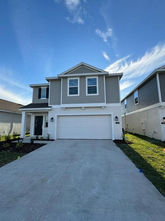 В аренду: $2,050 (4 спален, 2 ванн, 1933 Квадратных фут)