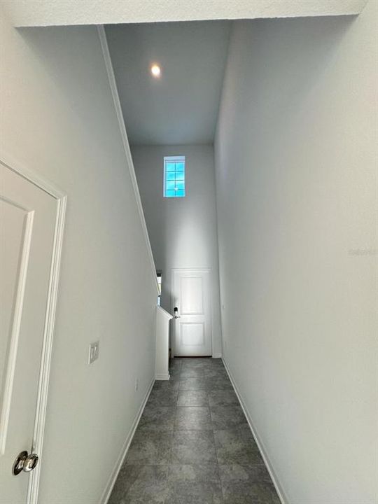 В аренду: $2,050 (4 спален, 2 ванн, 1933 Квадратных фут)