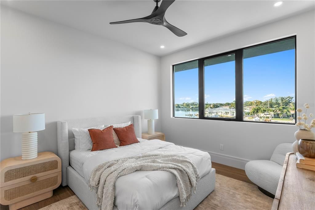 For Sale: $9,800,000 (5 beds, 5 baths, 6800 Square Feet)