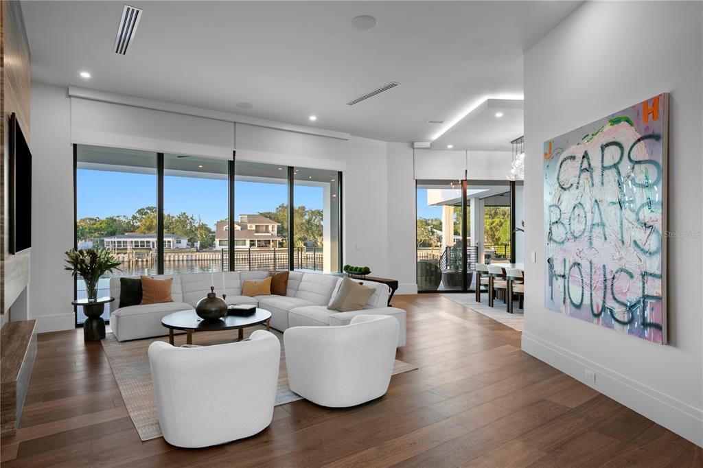 For Sale: $9,800,000 (5 beds, 5 baths, 6800 Square Feet)