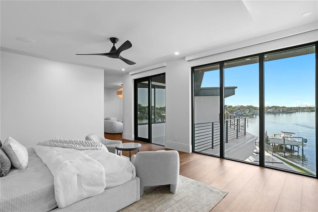 For Sale: $9,800,000 (5 beds, 5 baths, 6800 Square Feet)