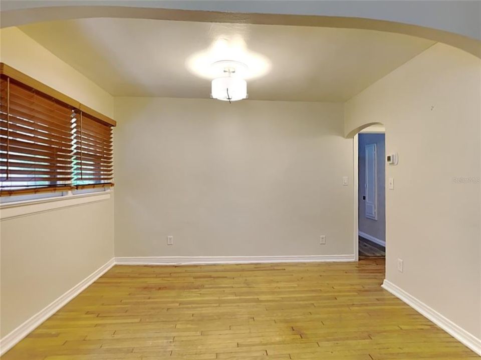 For Rent: $2,300 (2 beds, 2 baths, 1200 Square Feet)