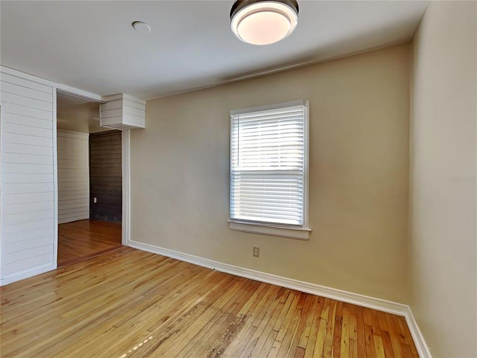 For Rent: $2,300 (2 beds, 2 baths, 1200 Square Feet)