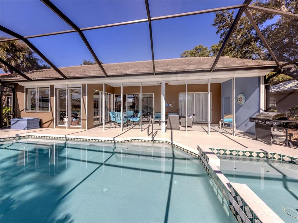 Active With Contract: $589,000 (4 beds, 2 baths, 2200 Square Feet)