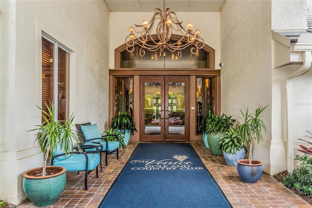 Active With Contract: $589,000 (4 beds, 2 baths, 2200 Square Feet)