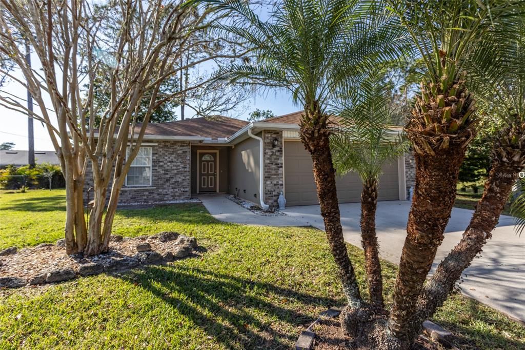 For Sale: $290,000 (3 beds, 2 baths, 1537 Square Feet)