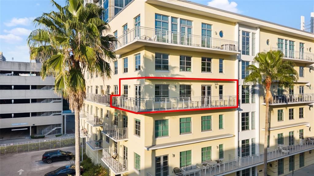 На продажу: $659,900 (1 спален, 2 ванн, 1350 Квадратных фут)