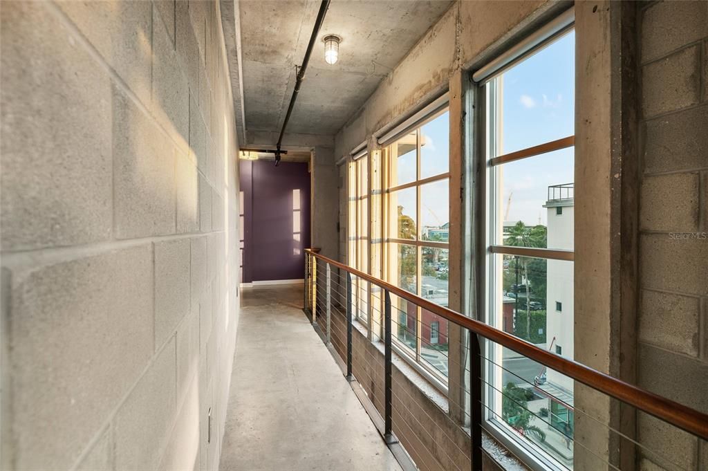 На продажу: $659,900 (1 спален, 2 ванн, 1350 Квадратных фут)