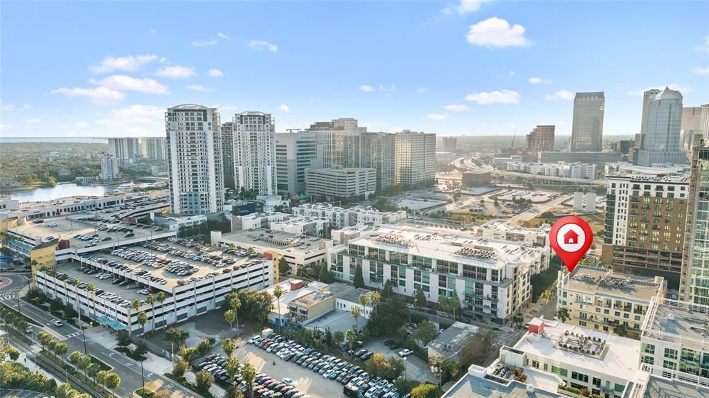 На продажу: $659,900 (1 спален, 2 ванн, 1350 Квадратных фут)