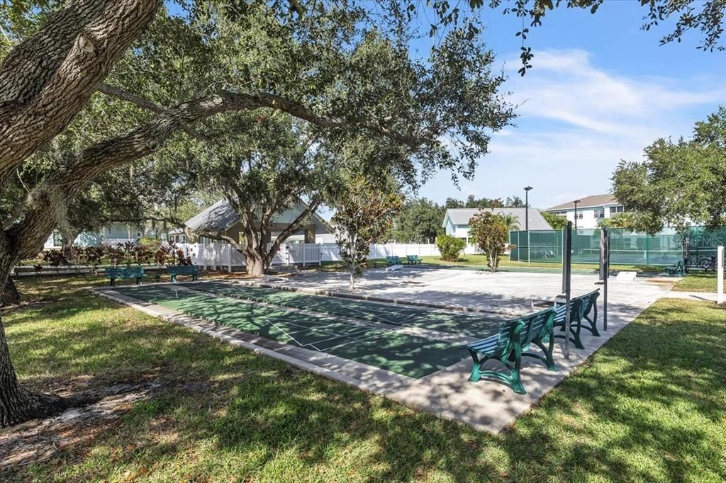 For Sale: $329,000 (3 beds, 2 baths, 1561 Square Feet)